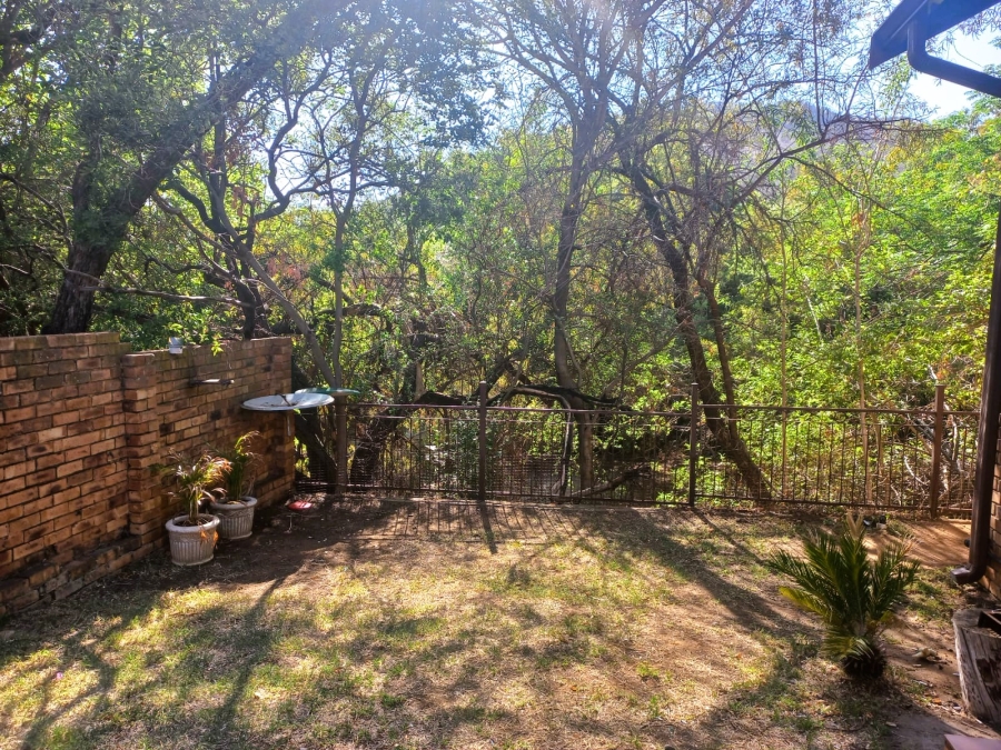 2 Bedroom Property for Sale in Safari Gardens North West